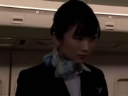 制服下著全裸日本航空空服 2